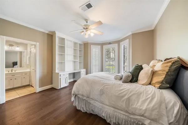 $799,000 | 22 Royal Dalton Circle, Conroe, TX 77304