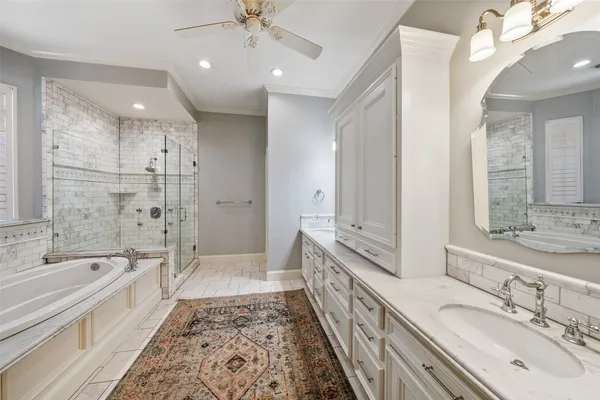 $799,000 | 22 Royal Dalton Circle, Conroe, TX 77304