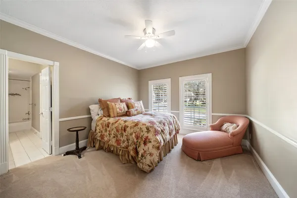 $875,000 | 22 Royal Dalton Circle, Conroe, TX 77304