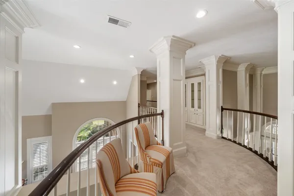 $875,000 | 22 Royal Dalton Circle, Conroe, TX 77304