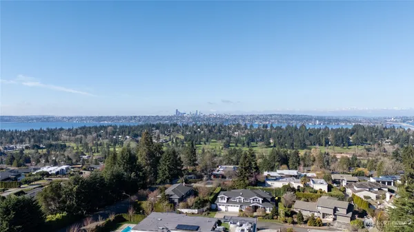 a view of a city