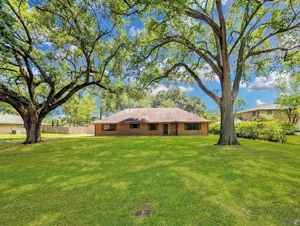 $199,999 | 6526 Martin Drive, Zachary, LA 70791