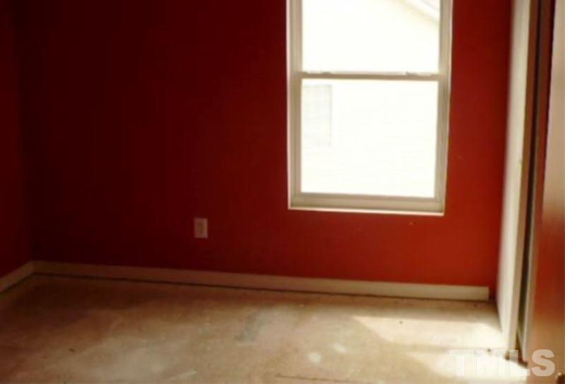 8129 Cohosh Court Raleigh, NC 27616 - Photo 8 of 11 Gallery Image 8