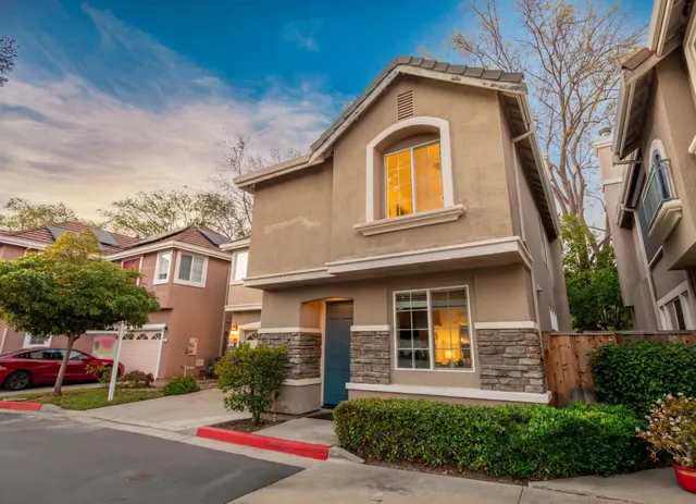 $1,999,888 | 18060 King Court, Saratoga, CA 95070