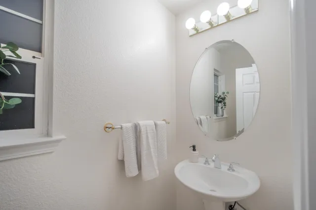 $1,999,888 | 18060 King Court, Saratoga, CA 95070