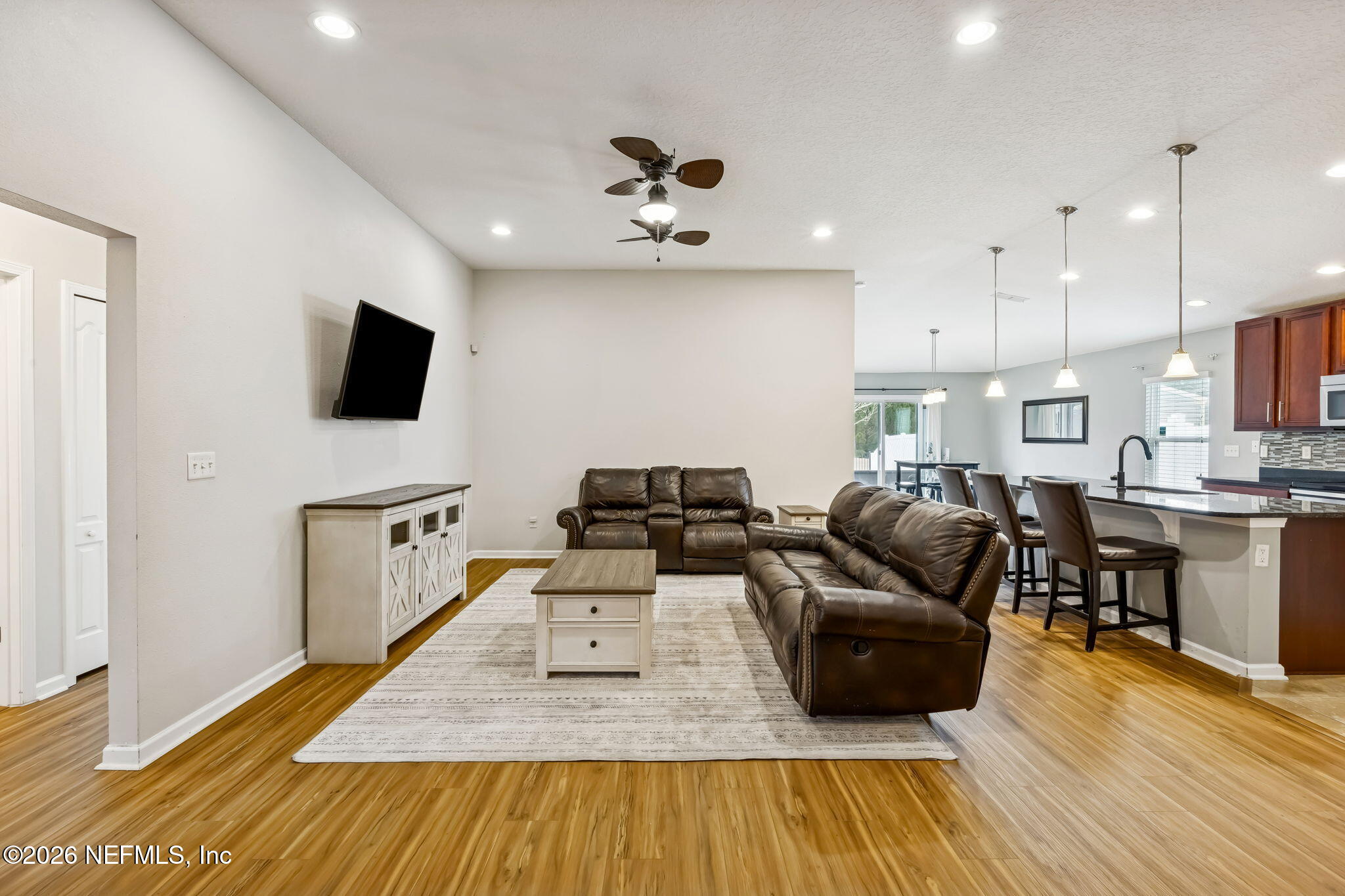 4228 Great Falls Loop Middleburg, FL 32068 - Photo 13 of 52 Living room