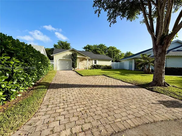 $475,000 | 14353 Southwest 150th Terrace, Miami, FL 33186