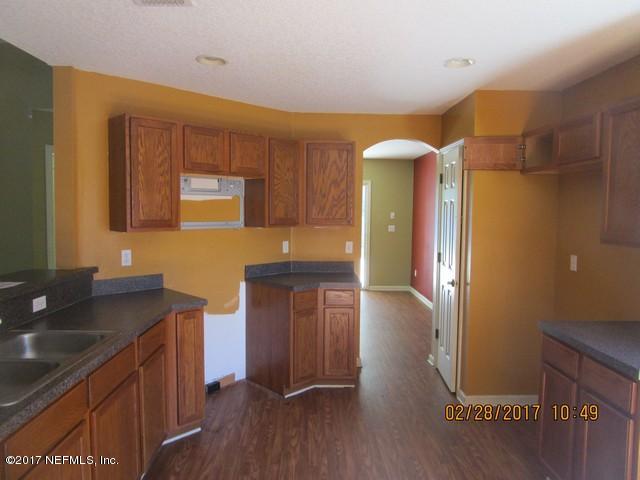 96722 Commodore Point Drive Yulee, FL 32097 - Photo 8 of 22 IMG_3144