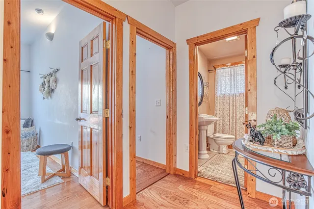 $565,000 | 170 East Entiat Drive, Orondo, WA 98843