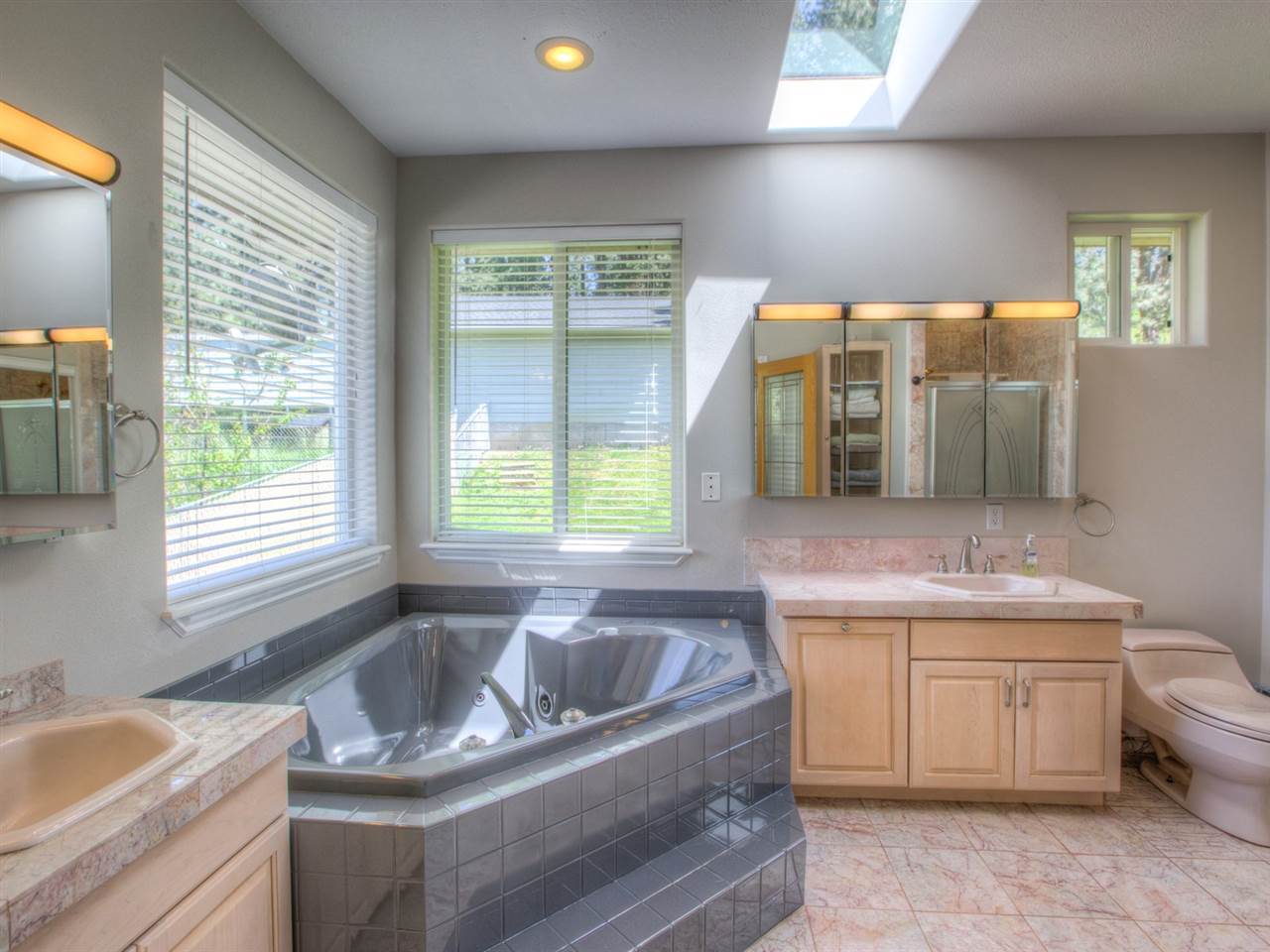 4017 South Linke Road Greenacres, WA 99016 - Photo 12 of 20