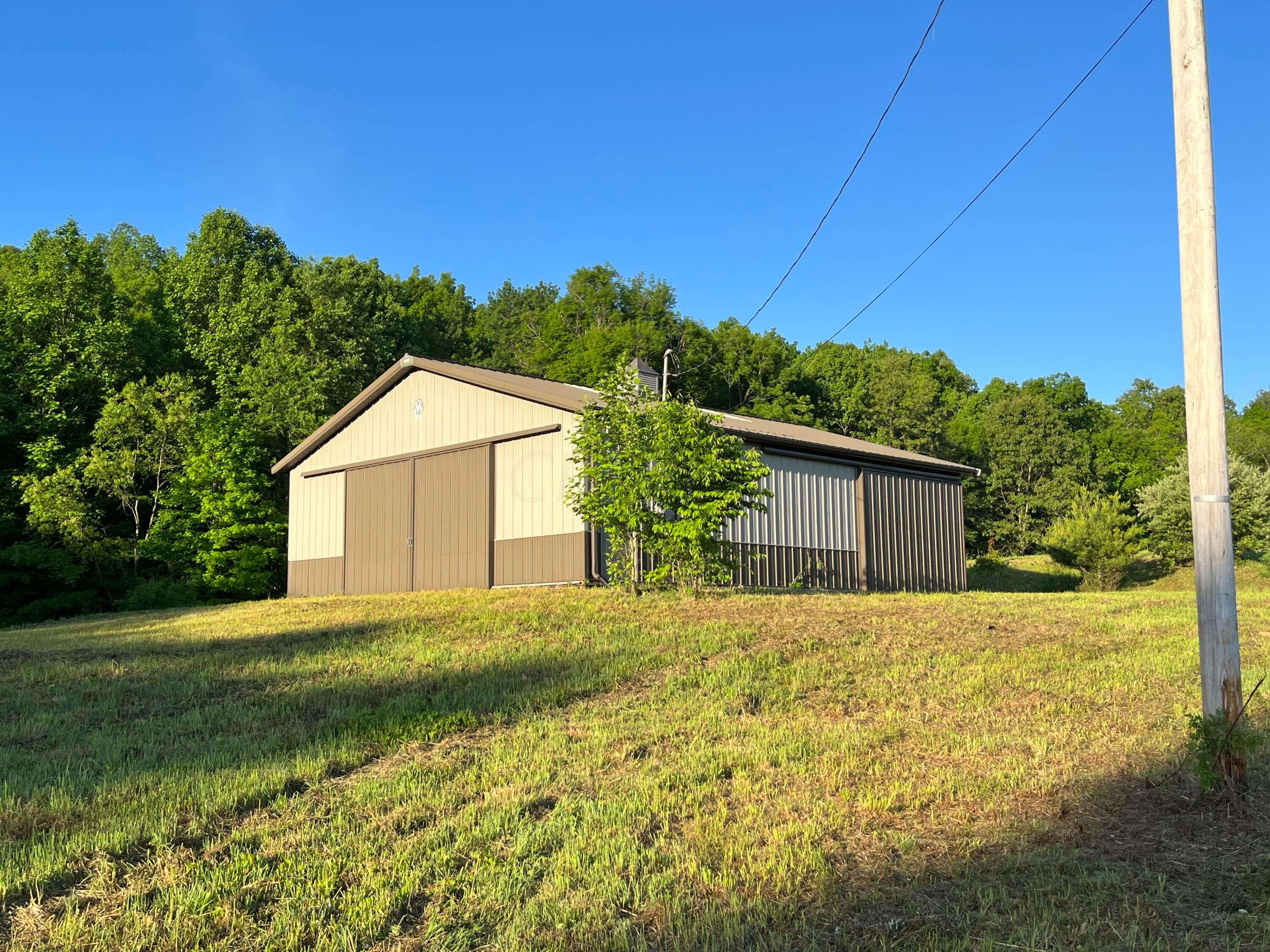 800 Alexander Road Bellville, OH 44813 - Photo 2 of 19 IMG_0328