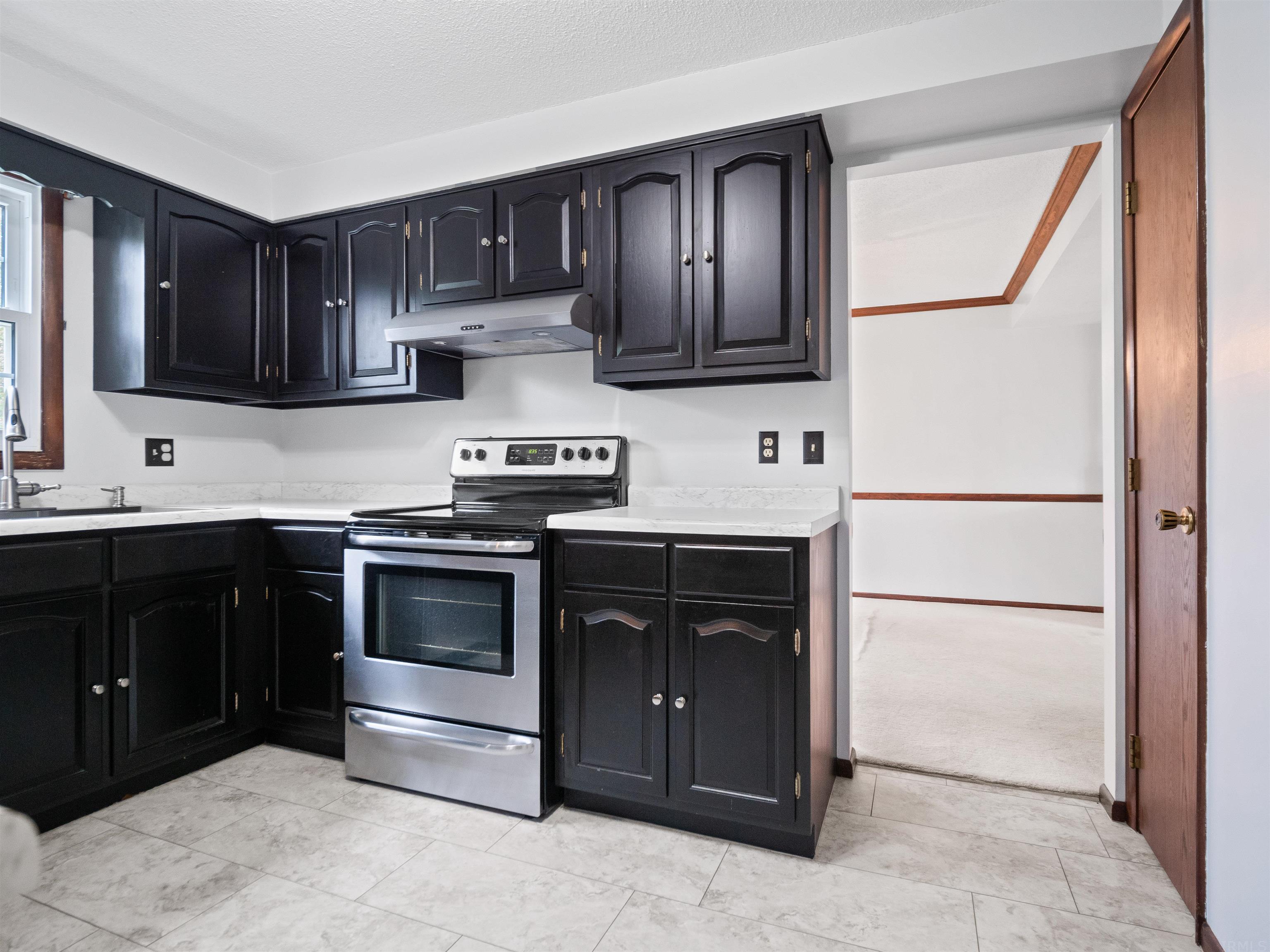 4618 Weatherside Run Fort Wayne, IN 46804 - Photo 8 of 36 Gallery Image 8