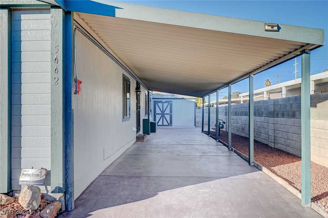 5442 Petaca Road Las Vegas, NV 89122 - Photo 4 of 56