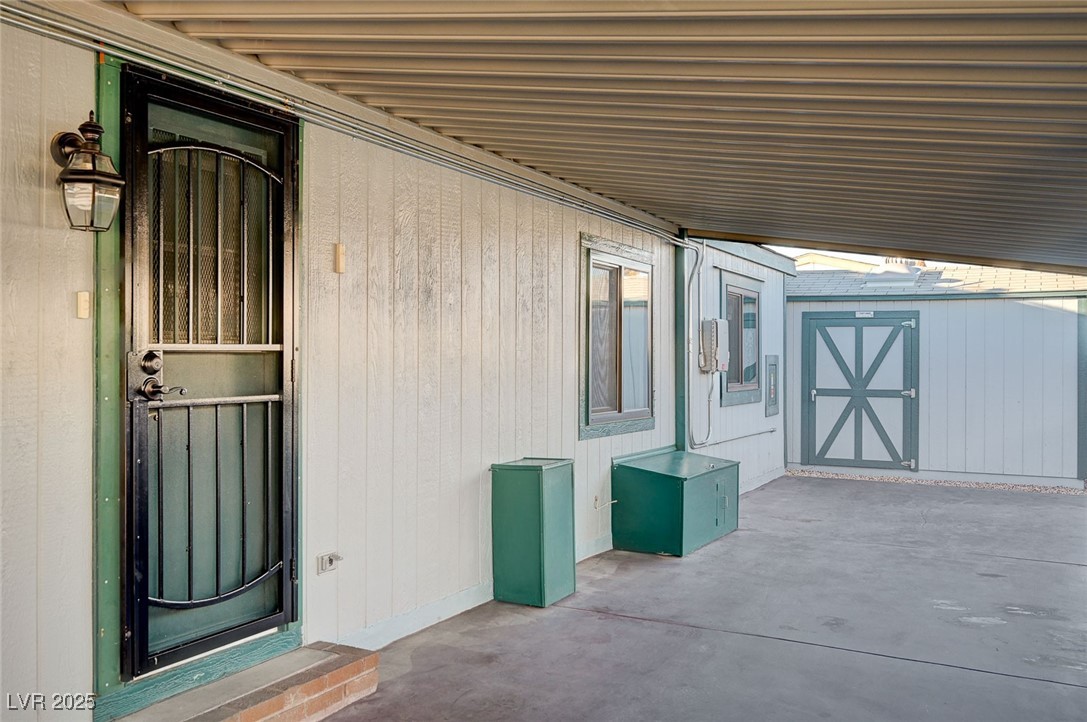 5442 Petaca Road Las Vegas, NV 89122 - Photo 5 of 56