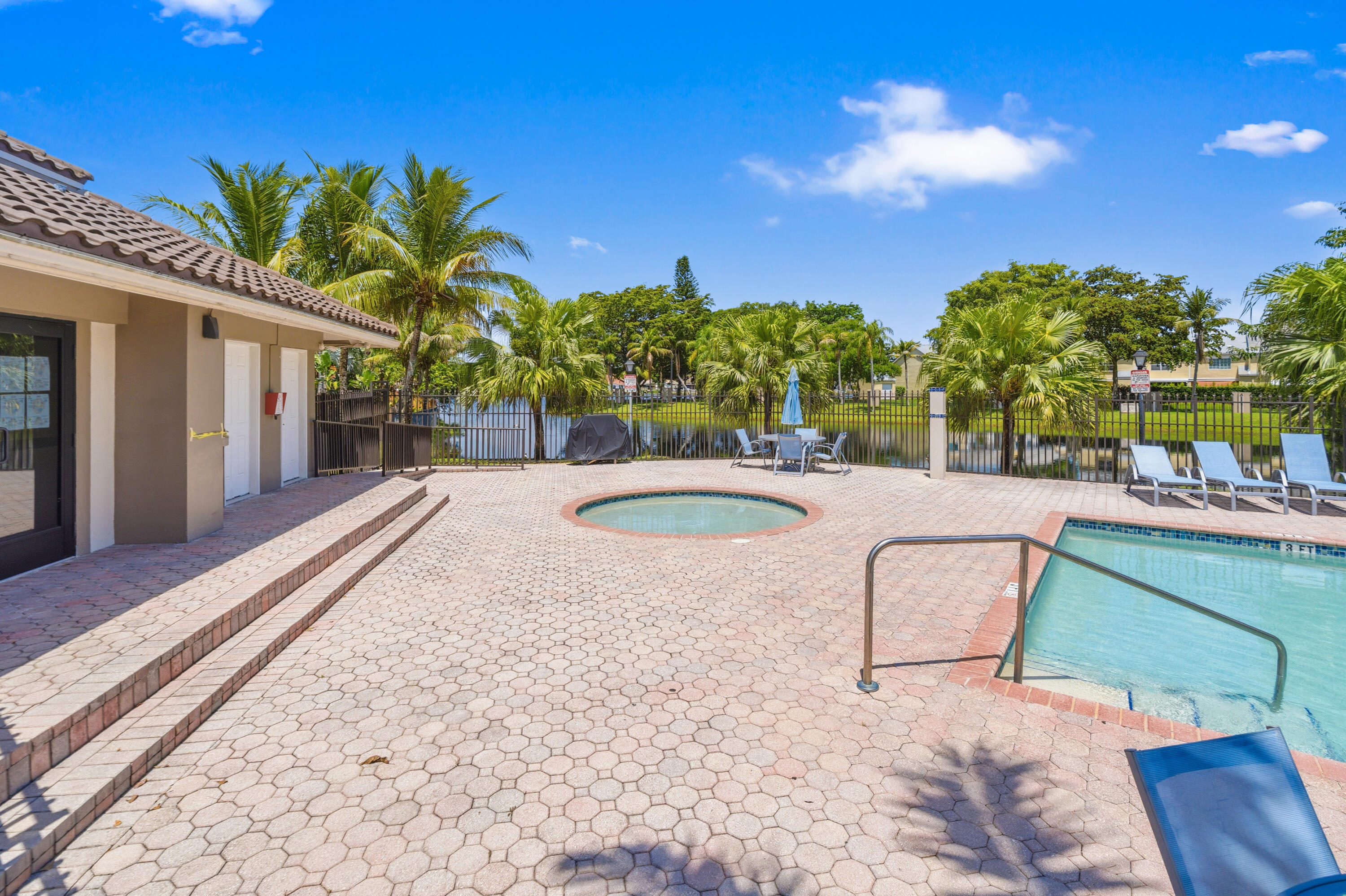 11248 Rhapsody Road Cooper City, FL 33026 - Photo 44 of 47 DSC04716