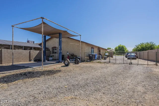 $950,000 | 3252 South 147th Place, Gilbert, AZ 85297