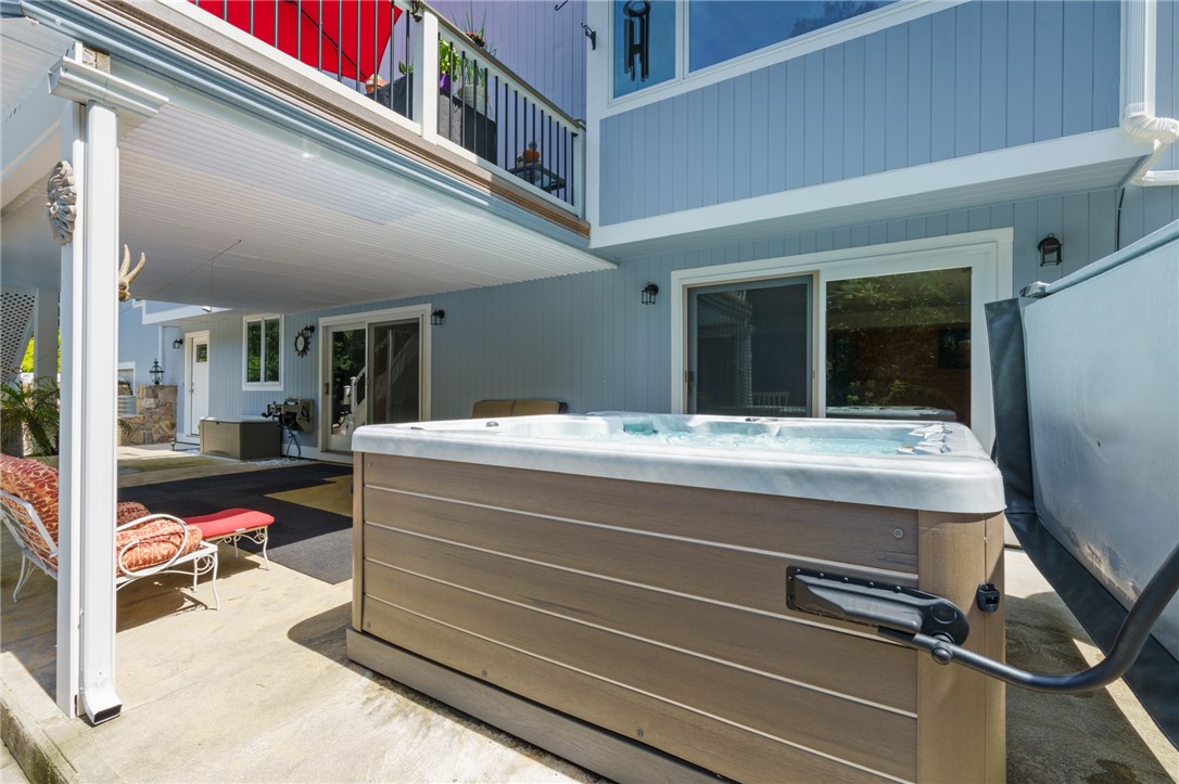 54 Ridge Drive Exeter, RI 02822 - Photo 41 of 49 Jacuzzi (this platform area has just been freshly painted)