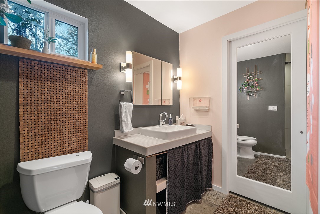 7421 Zangle Road Northeast Olympia, WA 98506 - Photo 35 of 40 Gallery Image 35