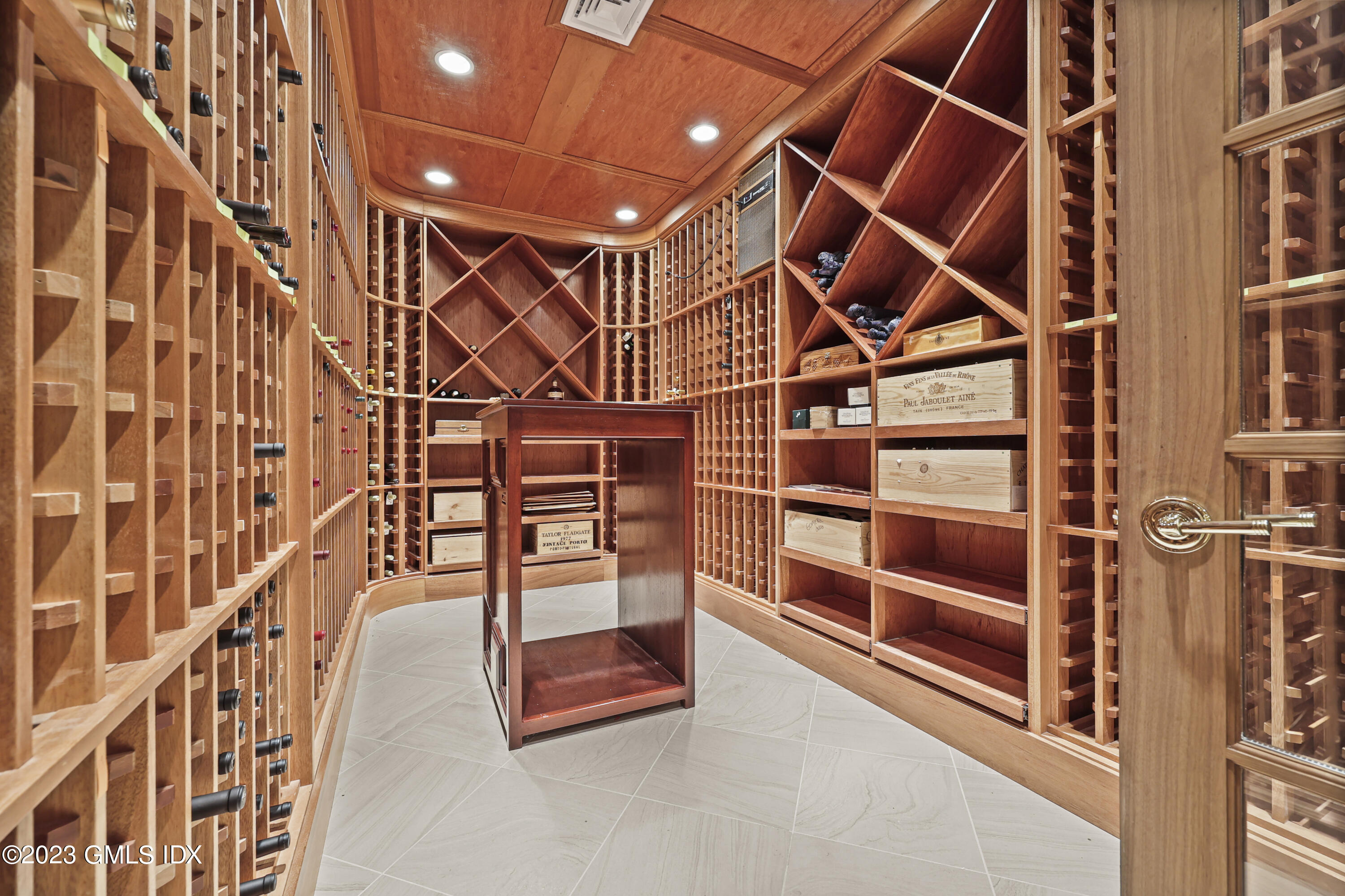 86 Winthrop Drive Riverside, CT 06878 - Photo 20 of 26