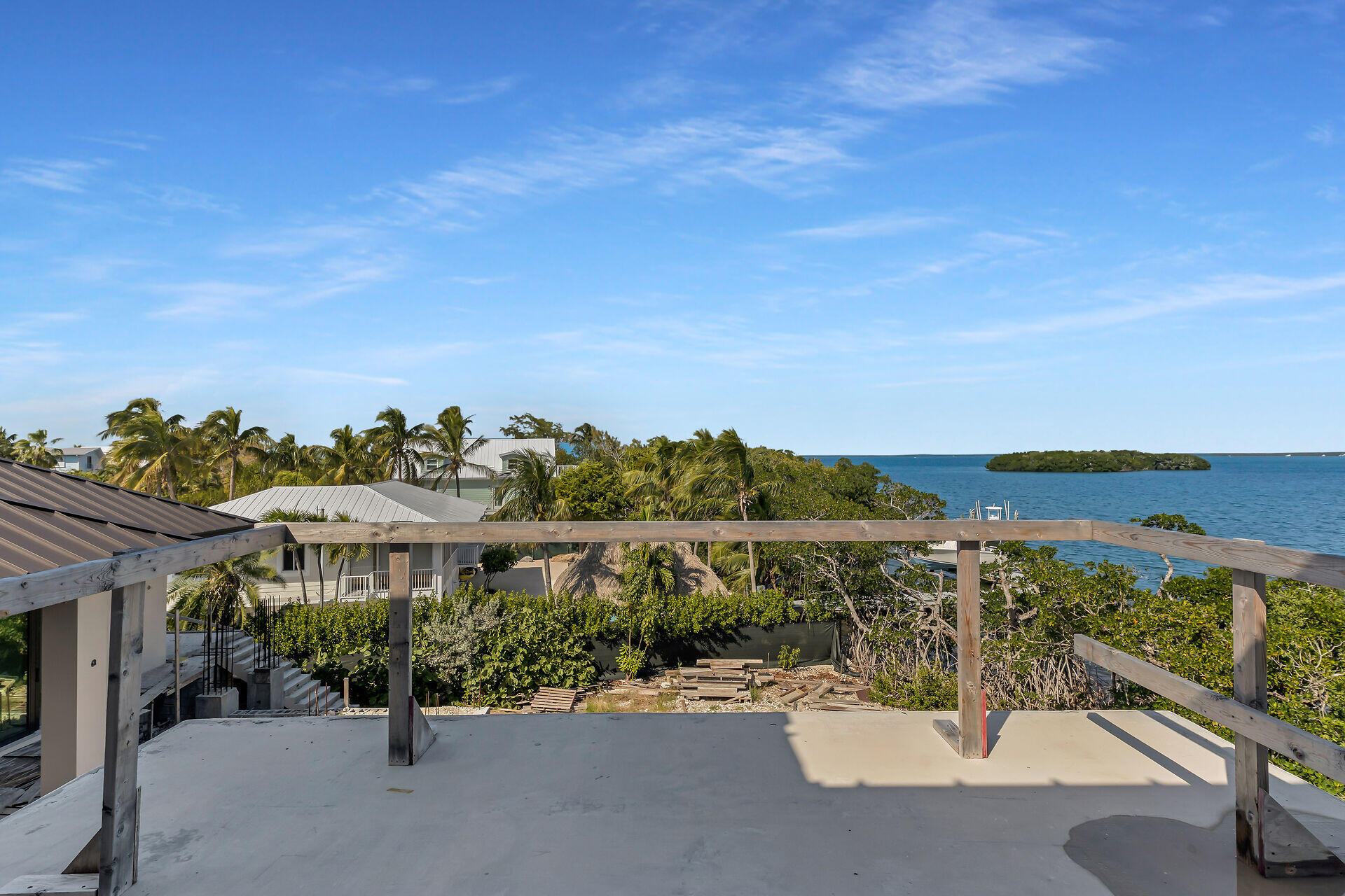 25 Mutiny Place Key Largo, FL 33037 - Photo 23 of 41 a view of a balcony with lake view and mountain view
