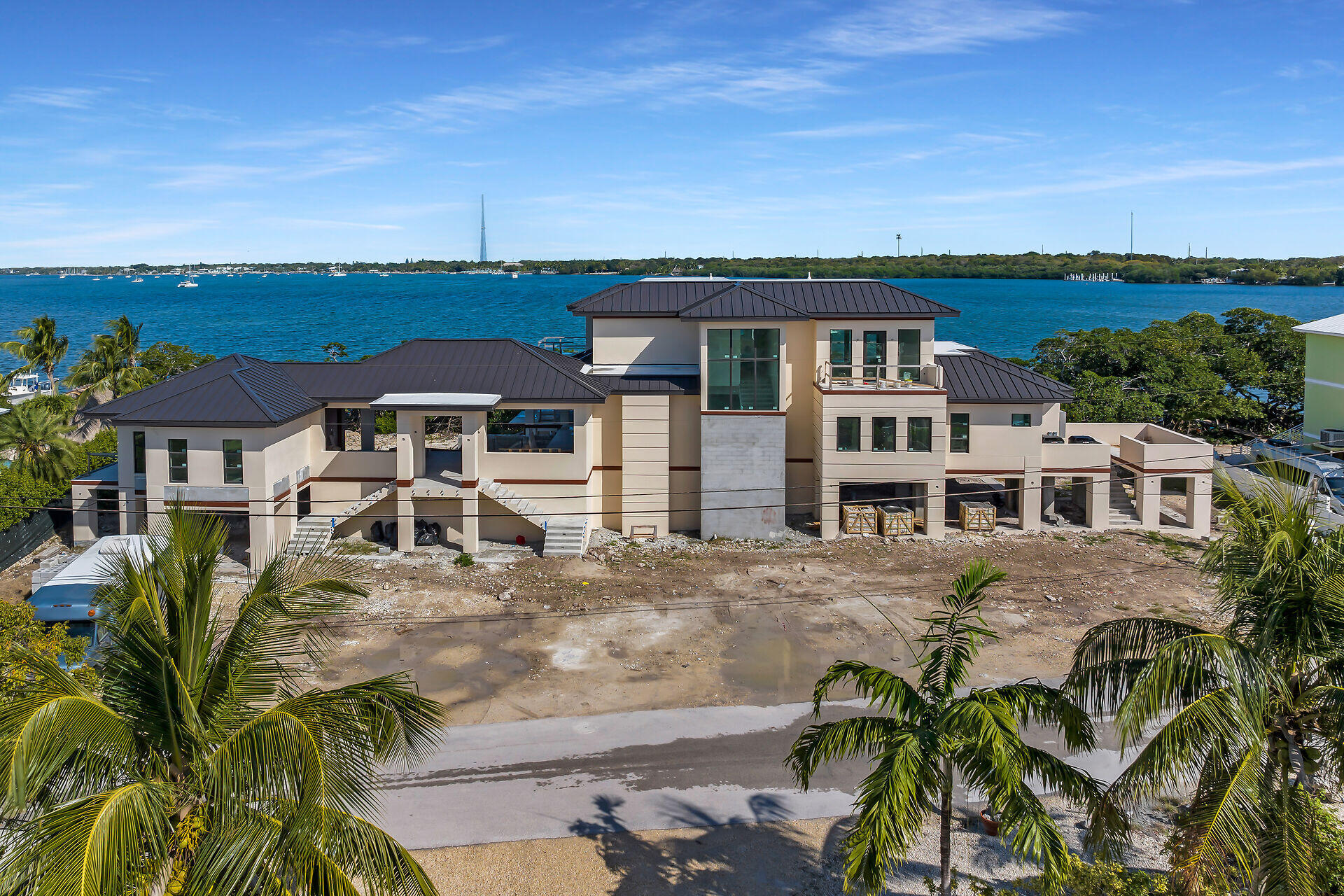 25 Mutiny Place Key Largo, FL 33037 - Photo 4 of 41 an aerial view of a house with a big yard
