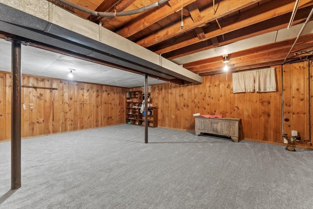 528 Morgan Road West Springfield, MA 01089 - Photo 29 of 42 a view of a room with gym equipment