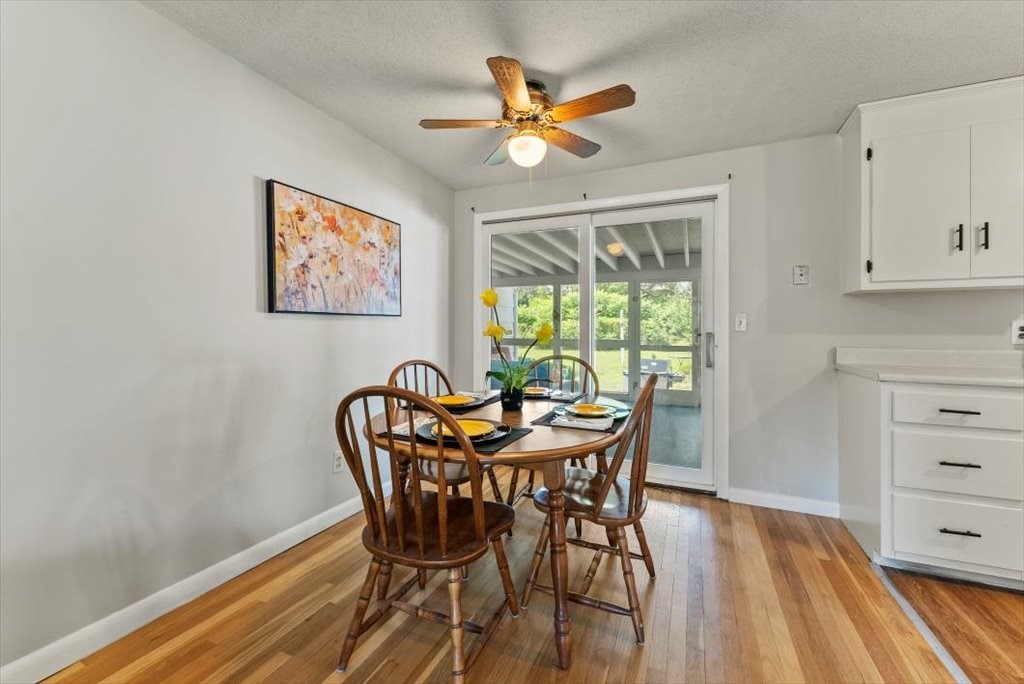 528 Morgan Road West Springfield, MA 01089 - Photo 9 of 42 a dining room with furniture and window