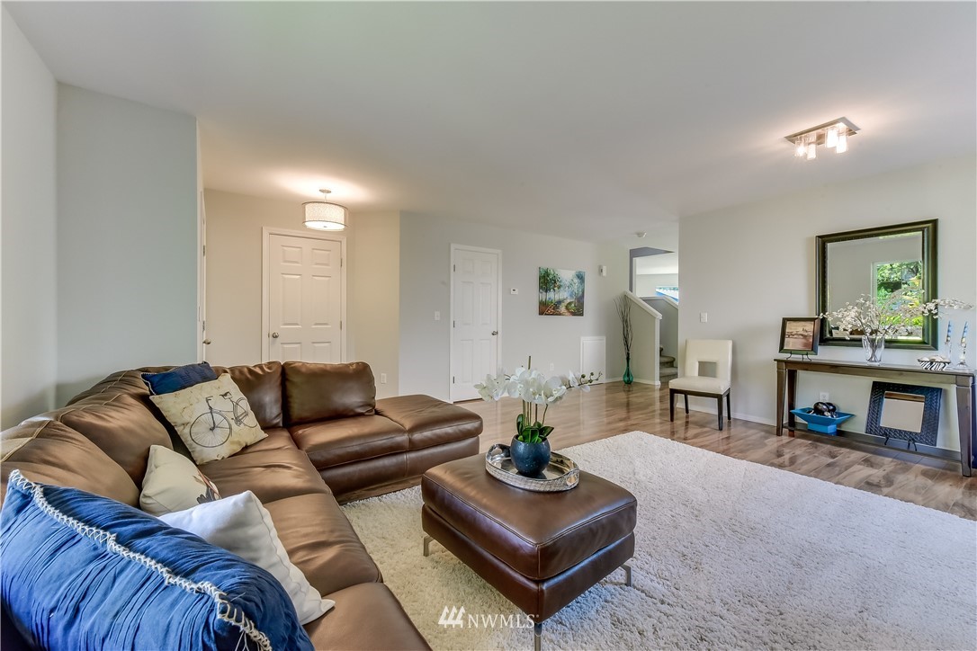 28514 Northeast Roney Road Duvall, WA 98019 - Photo 6 of 25
