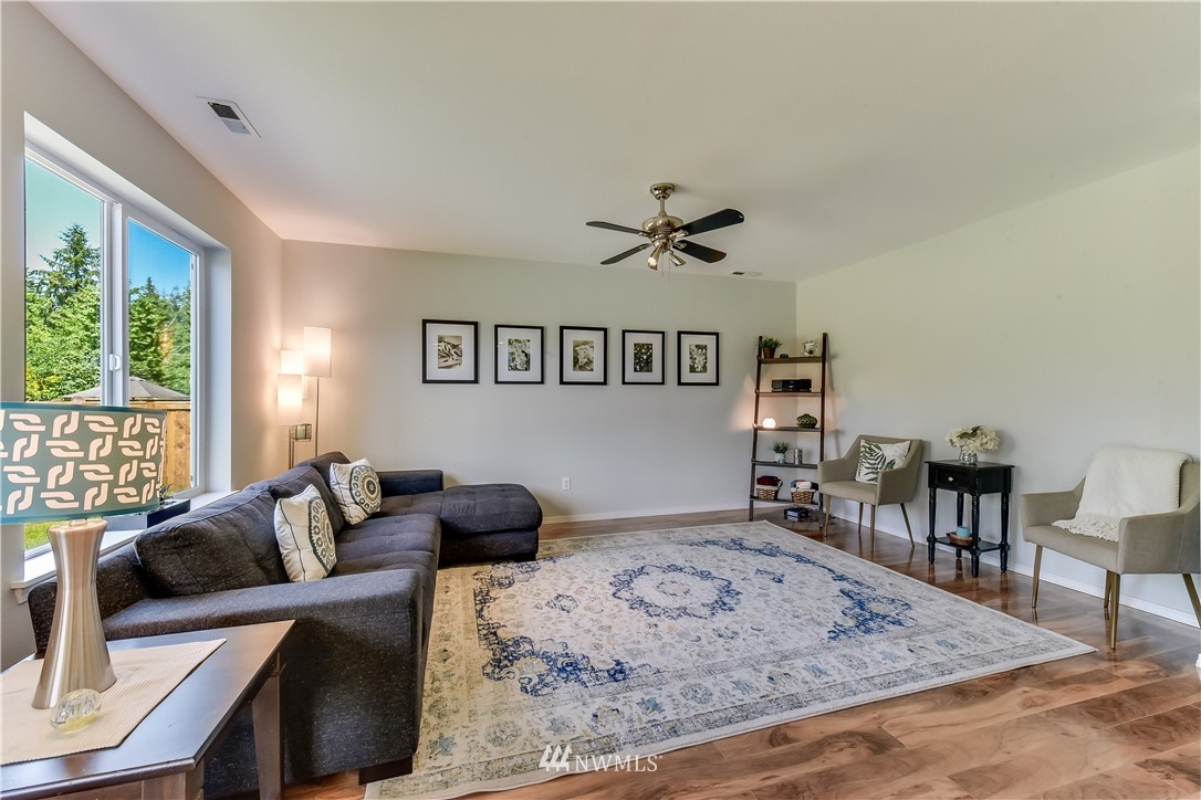28514 Northeast Roney Road Duvall, WA 98019 - Photo 8 of 25