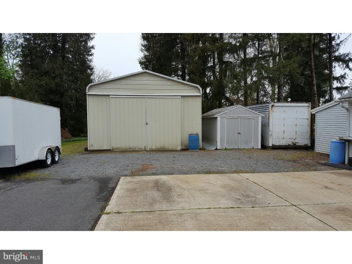 32 Springfield Road Pemberton, NJ 08068 - Photo 19 of 25 Garage