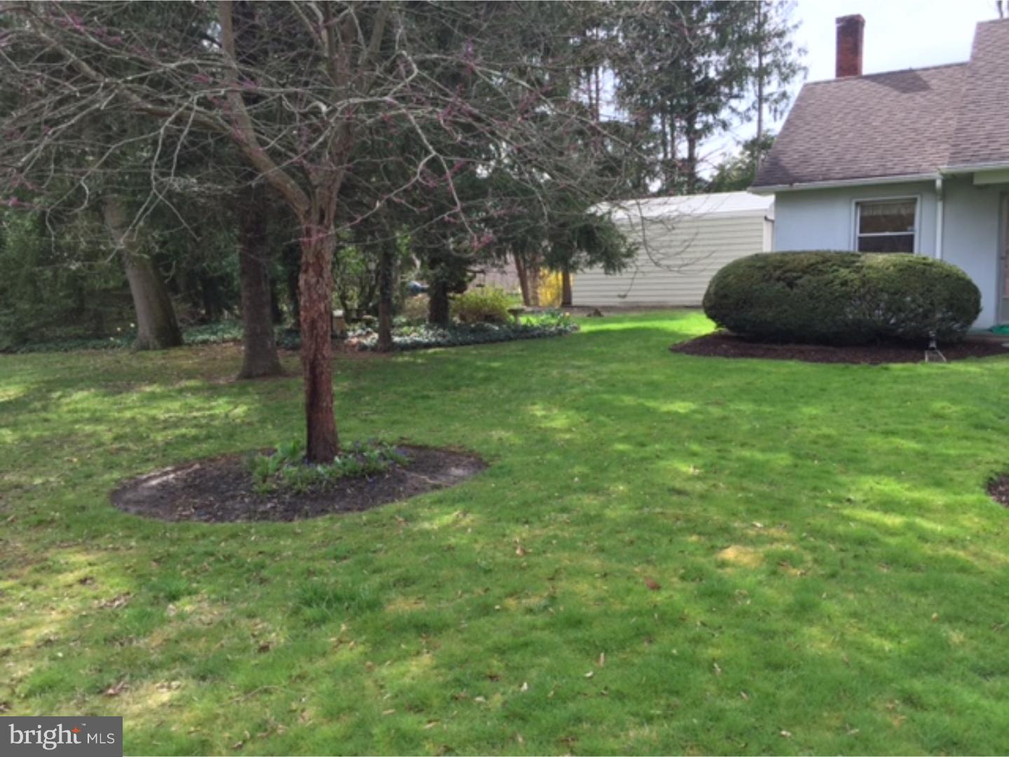 32 Springfield Road Pemberton, NJ 08068 - Photo 7 of 25 Back Yard