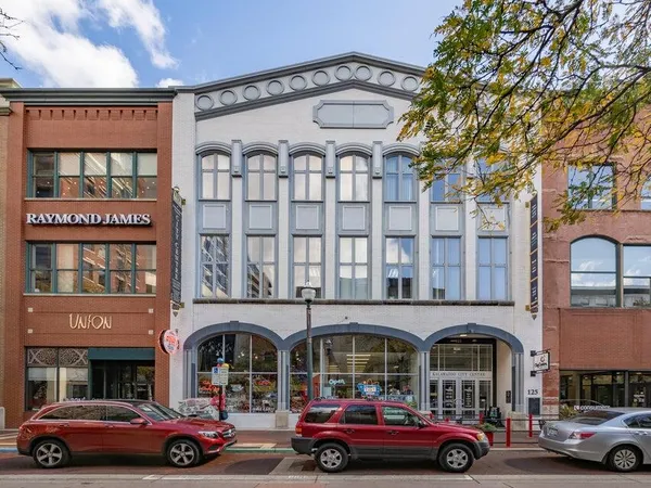 $289,900 | 125 South Kalamazoo Mall, Unit 508, Kalamazoo, MI 49007