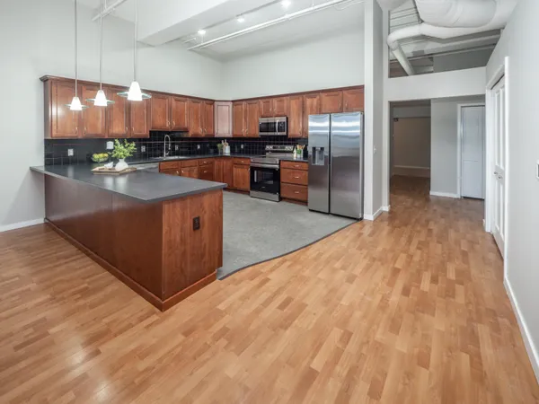 $289,900 | 125 South Kalamazoo Mall, Unit 508, Kalamazoo, MI 49007