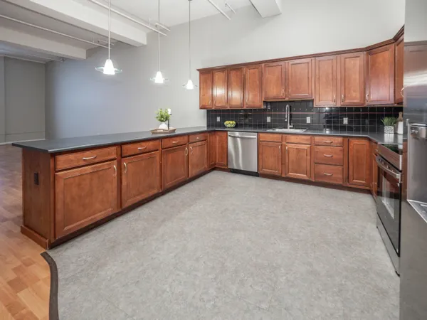$289,900 | 125 South Kalamazoo Mall, Unit 508, Kalamazoo, MI 49007