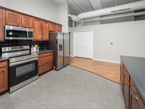 $289,900 | 125 South Kalamazoo Mall, Unit 508, Kalamazoo, MI 49007