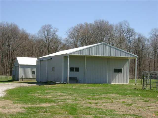 2613 Hancock Ridge Road Martinsville, IN 46151 - Photo 6 of 12