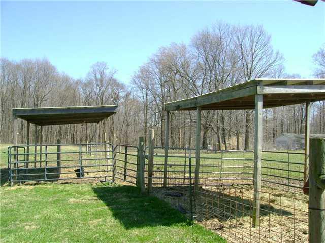 2613 Hancock Ridge Road Martinsville, IN 46151 - Photo 8 of 12