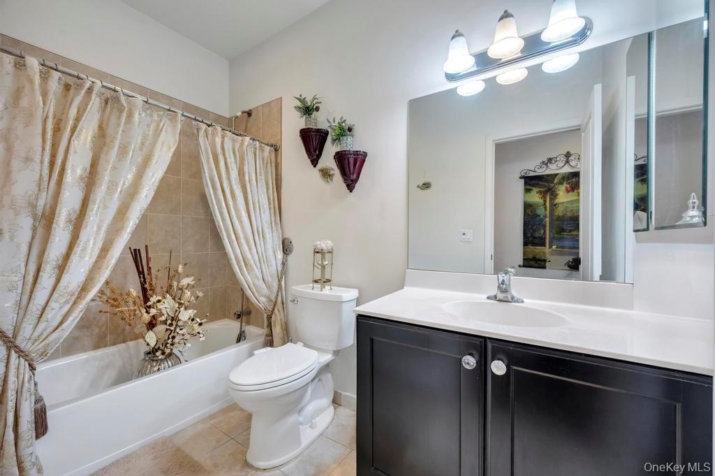 191 Flower Road Shirley, NY 11967 - Photo 23 of 39