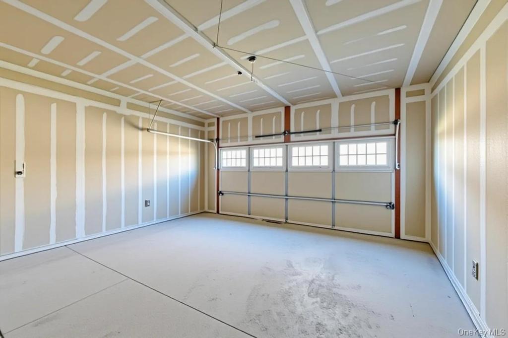 191 Flower Road Shirley, NY 11967 - Photo 35 of 39