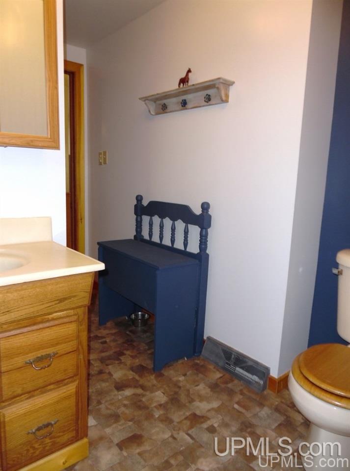 E6194 West Harding Road Bessemer, MI 49911 - Photo 16 of 48 Gallery Image 16