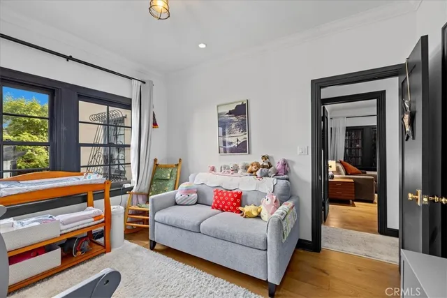 $9,850 | 1116 South Highland Avenue, Los Angeles, CA 90019