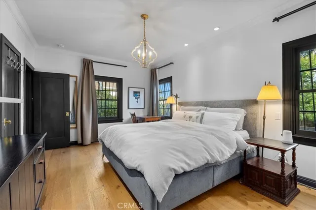 $9,850 | 1116 South Highland Avenue, Los Angeles, CA 90019