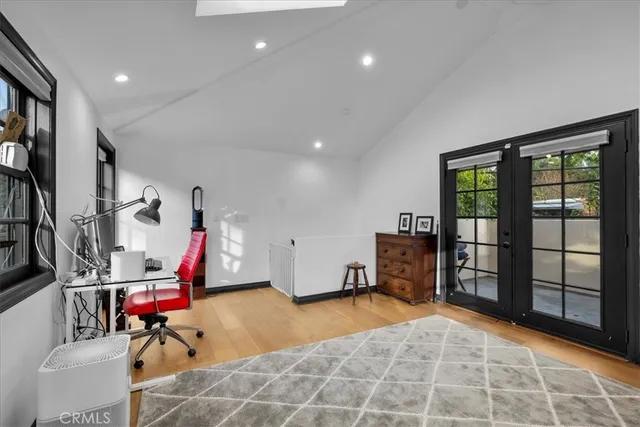 $9,850 | 1116 South Highland Avenue, Los Angeles, CA 90019