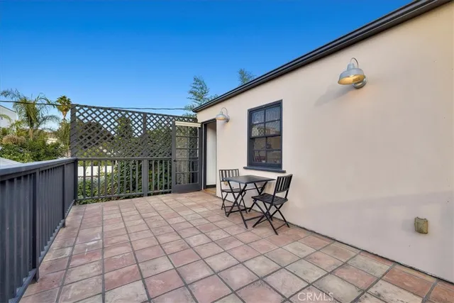 $9,850 | 1116 South Highland Avenue, Los Angeles, CA 90019