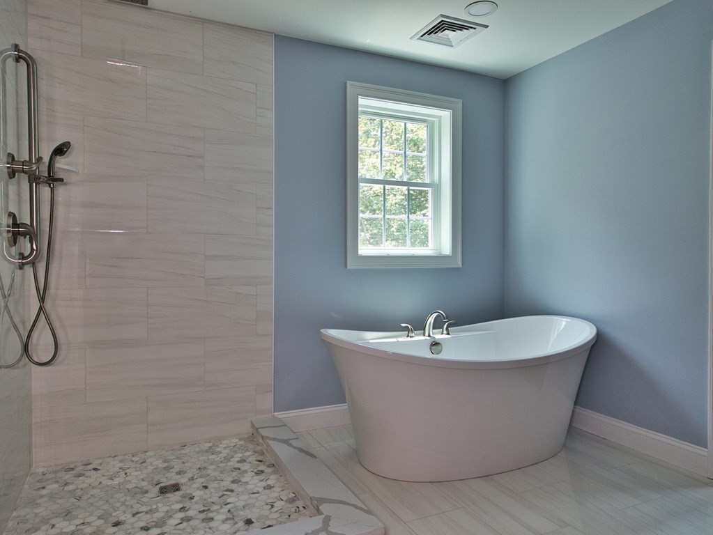 86 Watuppa Road Westport, MA 02790 - Photo 19 of 21 Gallery Image 19