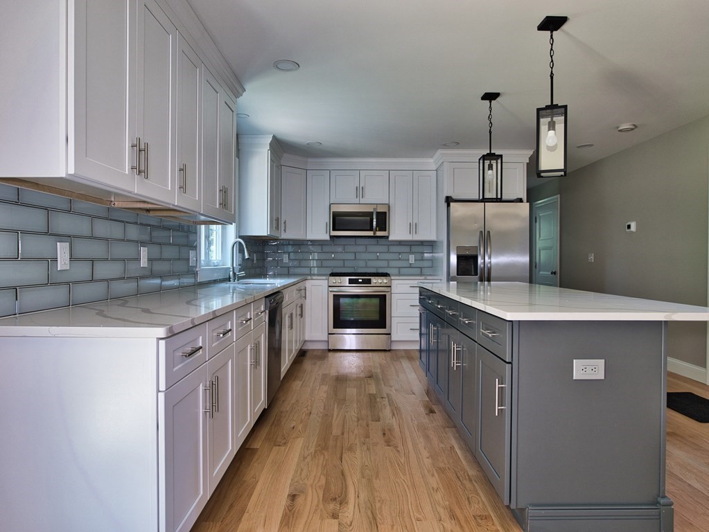 86 Watuppa Road Westport, MA 02790 - Photo 7 of 21 Gallery Image 7