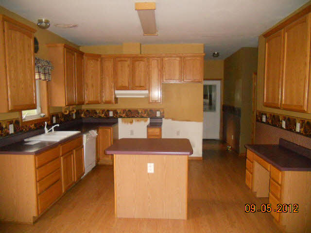 18354 Stuart Road Chesaning, MI 48616 - Photo 2 of 7 20101291-1.JPG