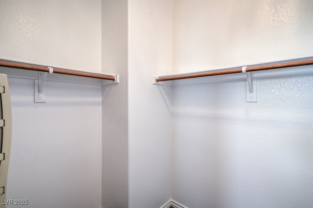 8121 Altamont Ridge Street Las Vegas, NV 89113 - Photo 13 of 27 View of spacious walk in closet