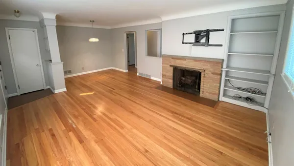 $2,600 | 1510 Woodland Drive, Ann Arbor, MI 48103