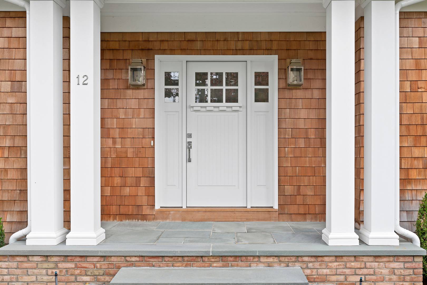 12 Inkberry Street East Hampton, NY 11937 - Photo 4 of 25